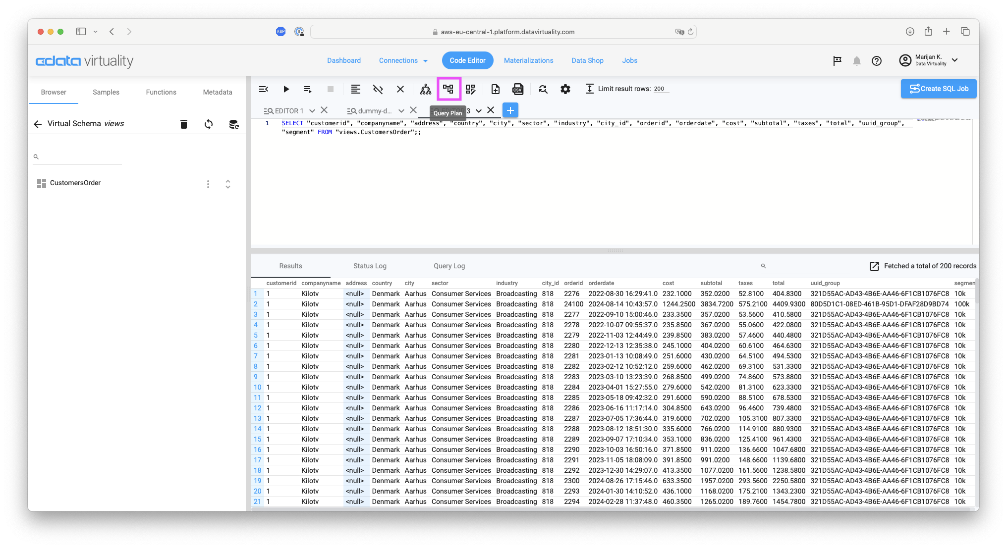 Screenshot highlighting the Query Plan button for the CustomersOrder query with query results displayed below
